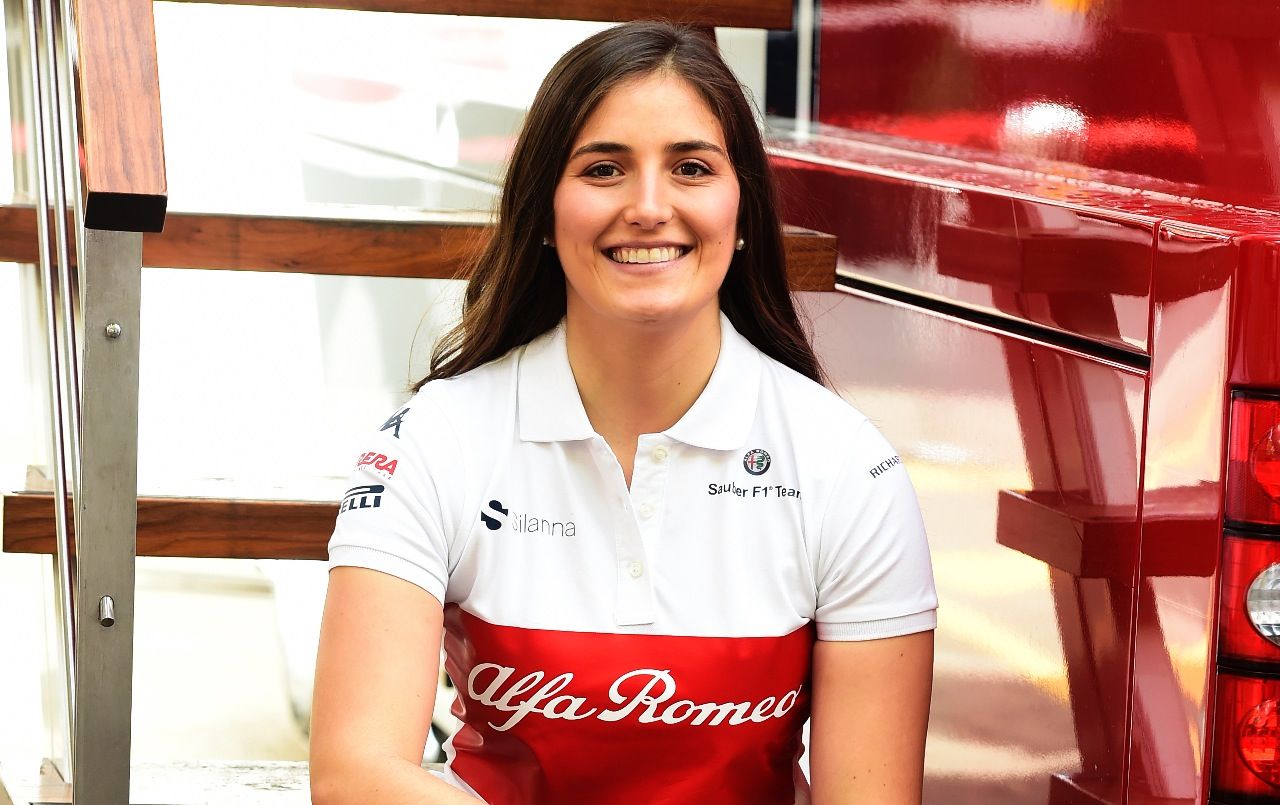 Die Kolumbianerin Tatiana Calderon (24) ist aktuell die einzig weibliche Fahr-Angestellte in der Formel 1. Ein Renneinsatz der Testfahrerin ist aber nahezu ausgeschlossen.