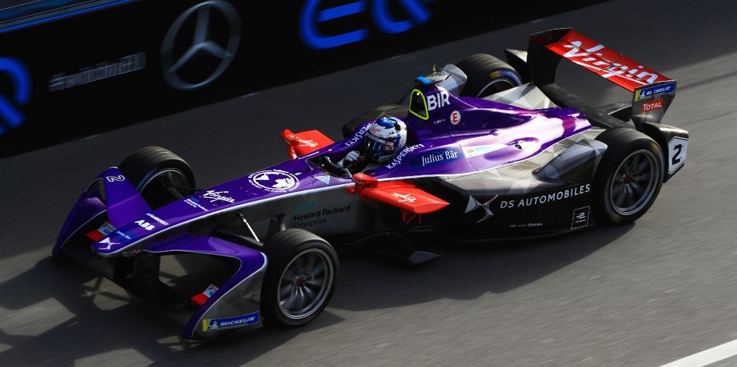 FORMEL E IN ROM