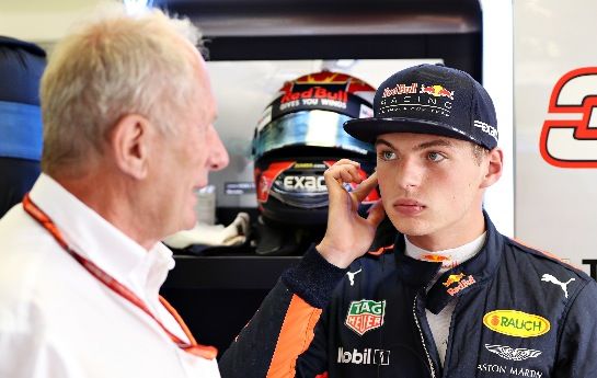 Der Crash zwischen Max Verstappen und Dani Ricciardo in Baku erhitzt immer noch die Gemüter der Formel-1-Fans weltweit. Nun spricht ihr Chef Dr. Helmut Marko im Interview mit motorprofis.at. - „Zwei Doppelausfälle sind  zuviel!“