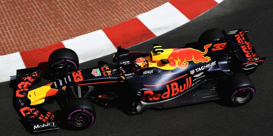 FORMEL 1:RED BULL RACING