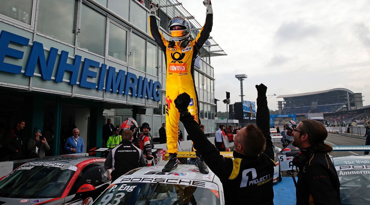 In seiner Porsche-Zeit wurde Eng Meister im Supercup und im Carrera-Cup. Ein einzigartiges Doppel.