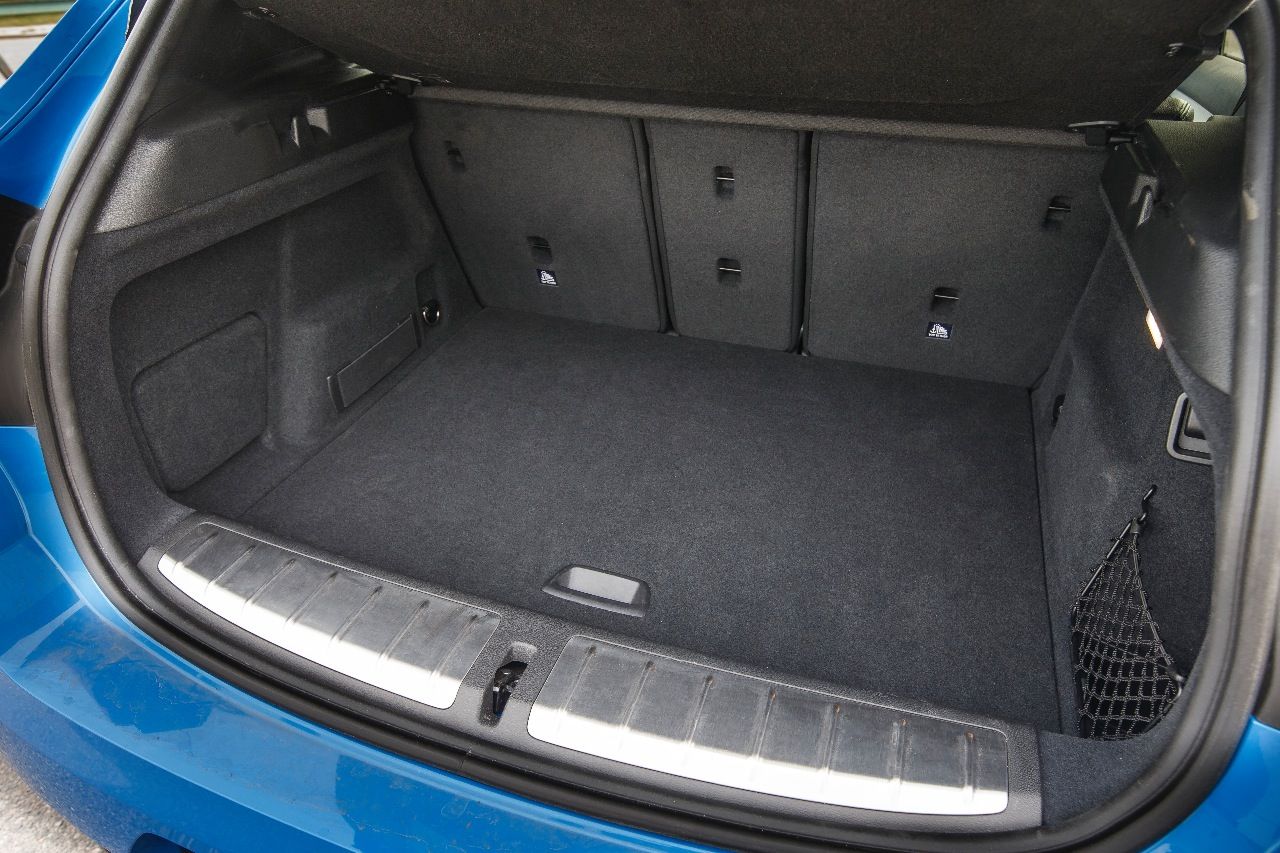 Basisvolumen 470 Liter mit…