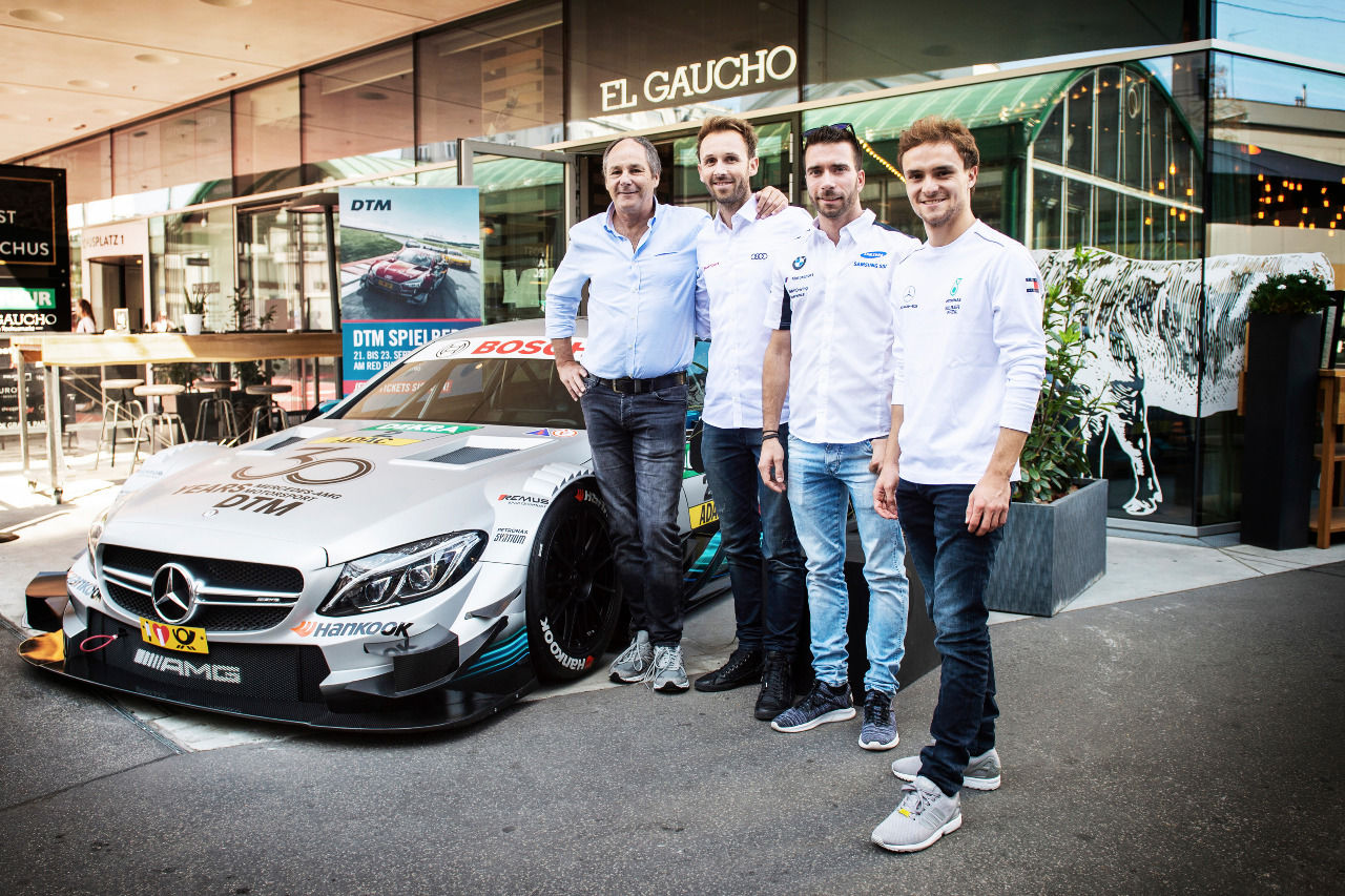 Als erfolgreicher Chef der runderneuerten DTM mit seinen Piloten Rast, Eng und (Neffe) Auer.