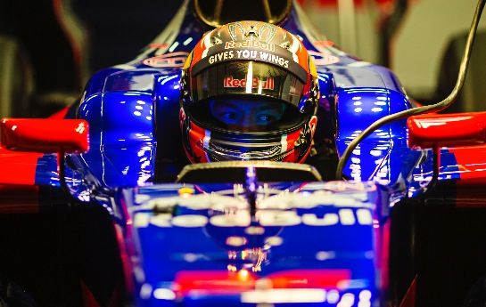 Es ist nur mehr eine Frage der Zeit: Der Russe wird Daniil Kwjat wird wieder Pilot in der Formel 1. Bei Toro Rosso. Ein Hoffnungsträger für eine verlorene Generation. - Das fünfte Leben des Daniil Kwjat