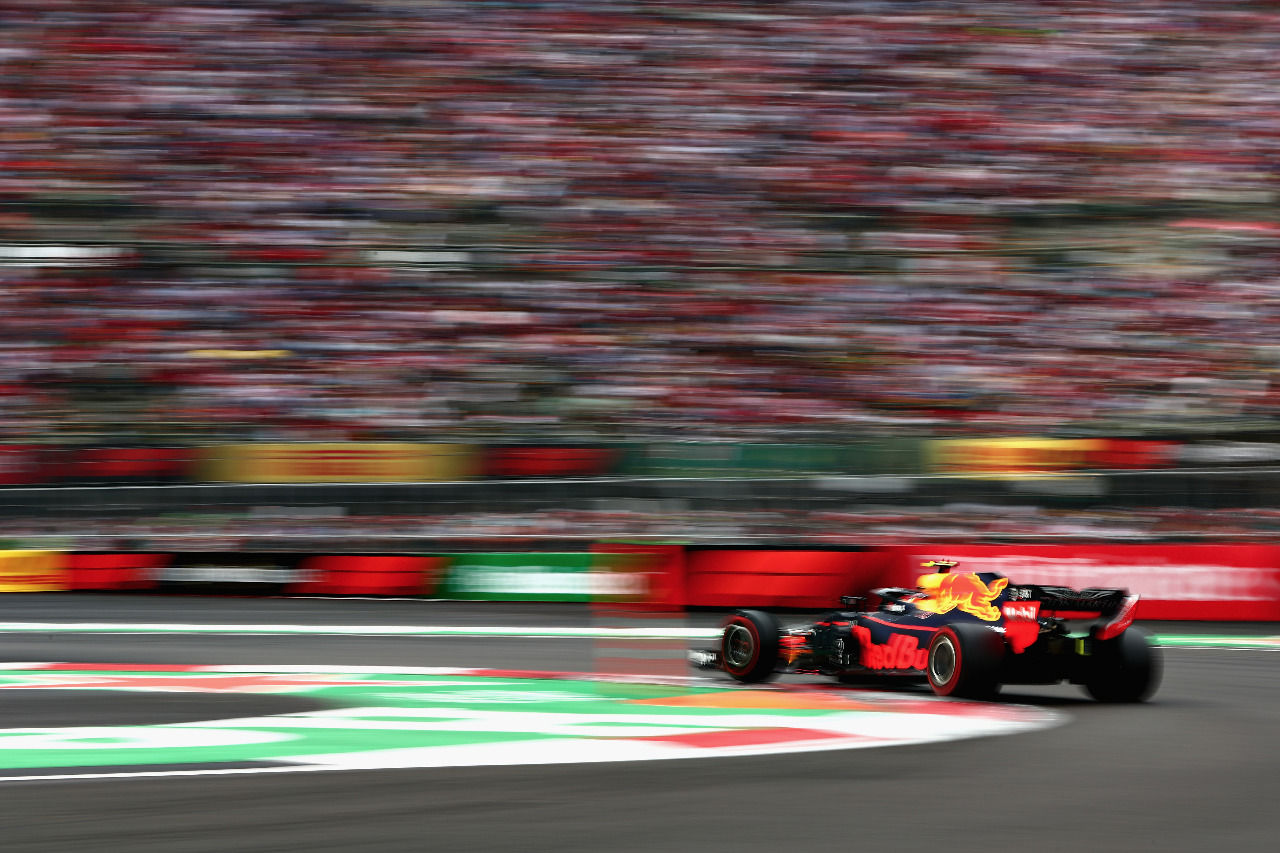 Im Mexiko, wo die Aerodynamik in den Kurven besonders wichtig ist, war Red Bull unschlagbar. Sieger: Max Verstappen.