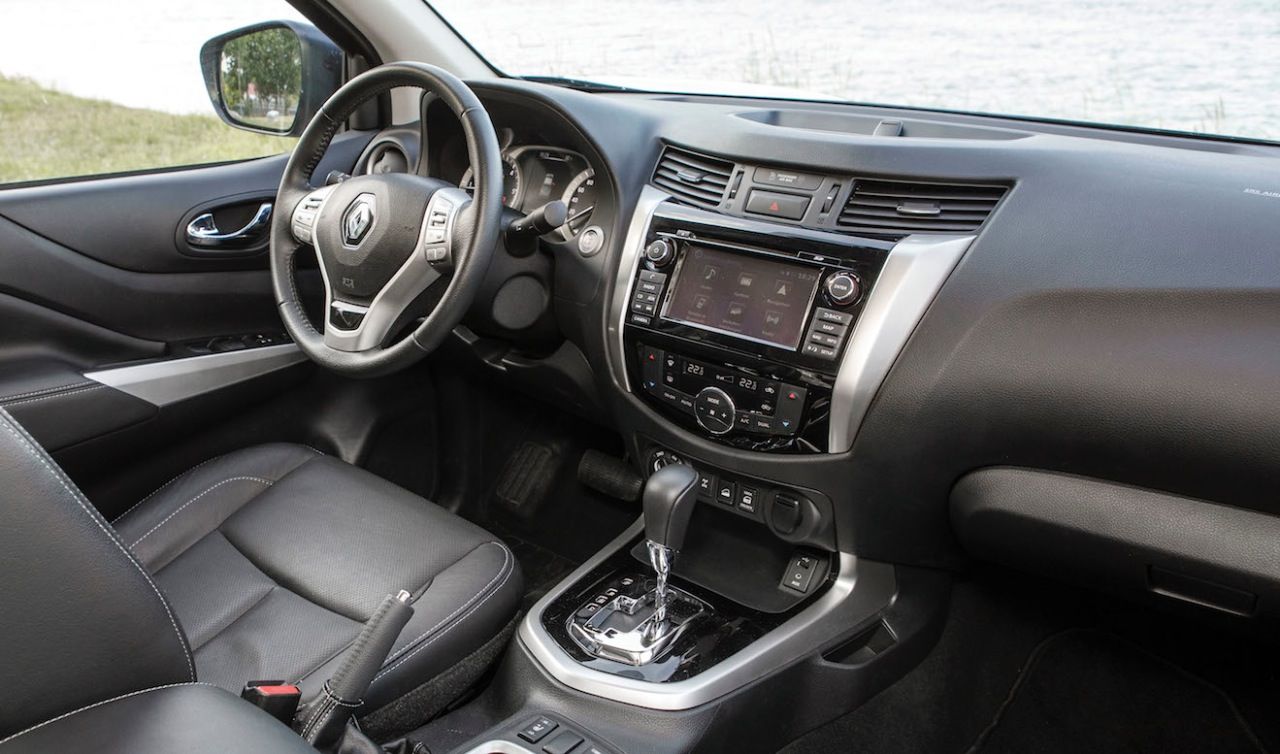 Features wie im SUV, Materialauswahl nicht ganz so edel – dafür aber robust und top verarbeitet.
