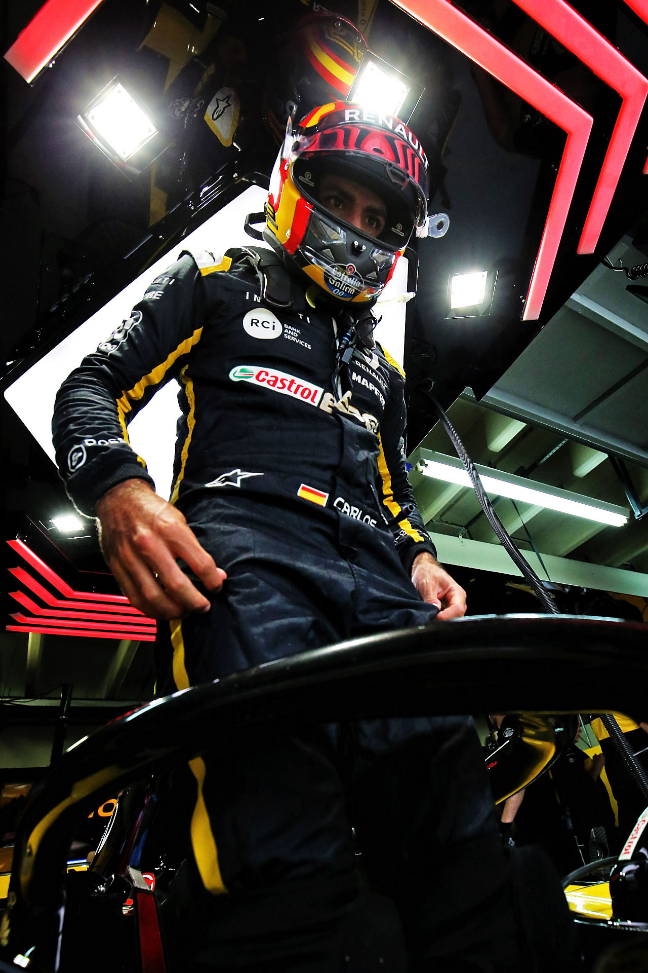 Sainz steigt bei Renault aus...