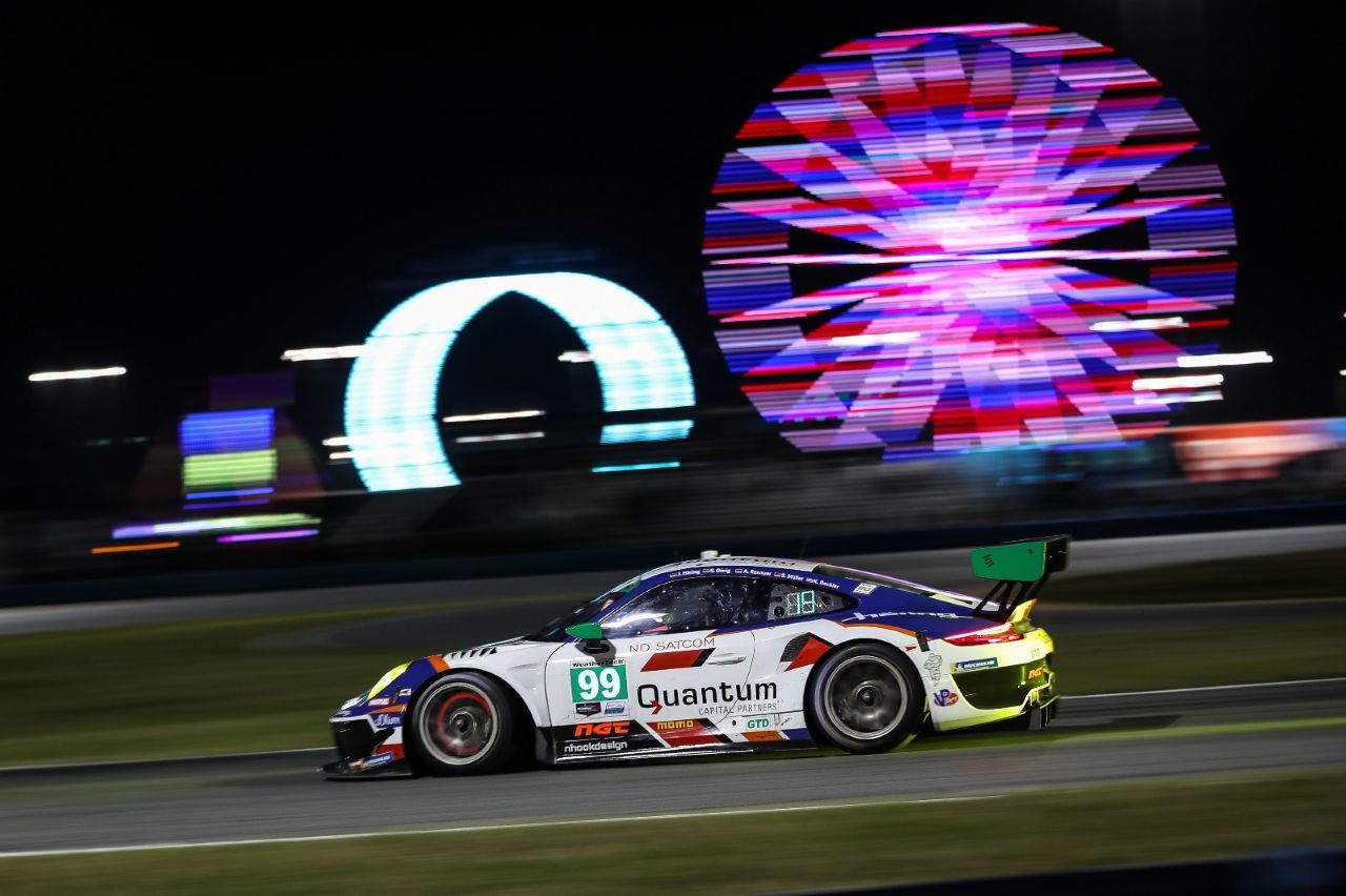 Porsche-Pilot Klaus Bachler durfte die Faszination Daytona heuer nur kurz erleben.