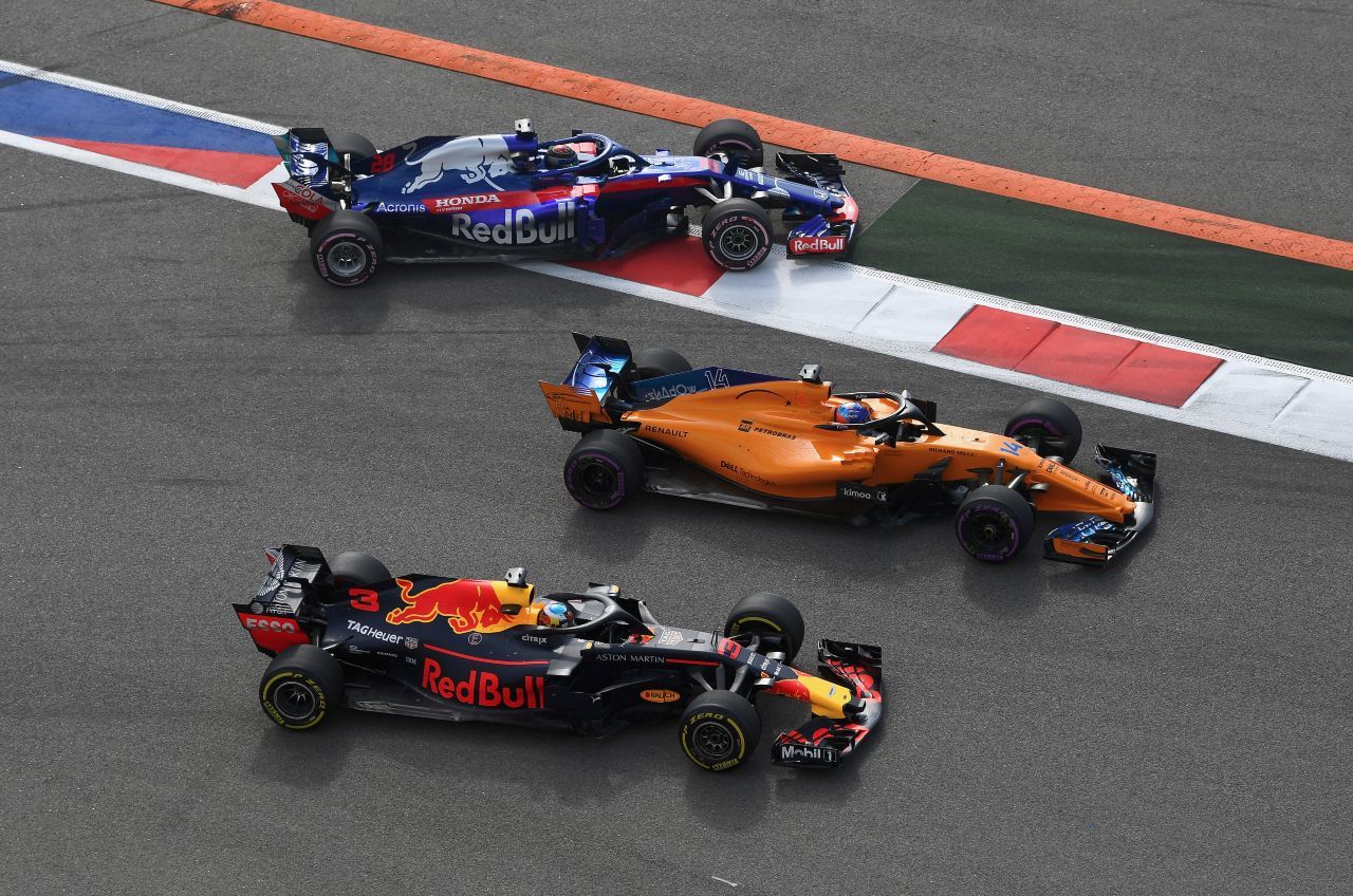 Wird das das Symbolbild der Saison? Red Bull und Toro Rosso könnten mit Honda nicht nur Hondas 