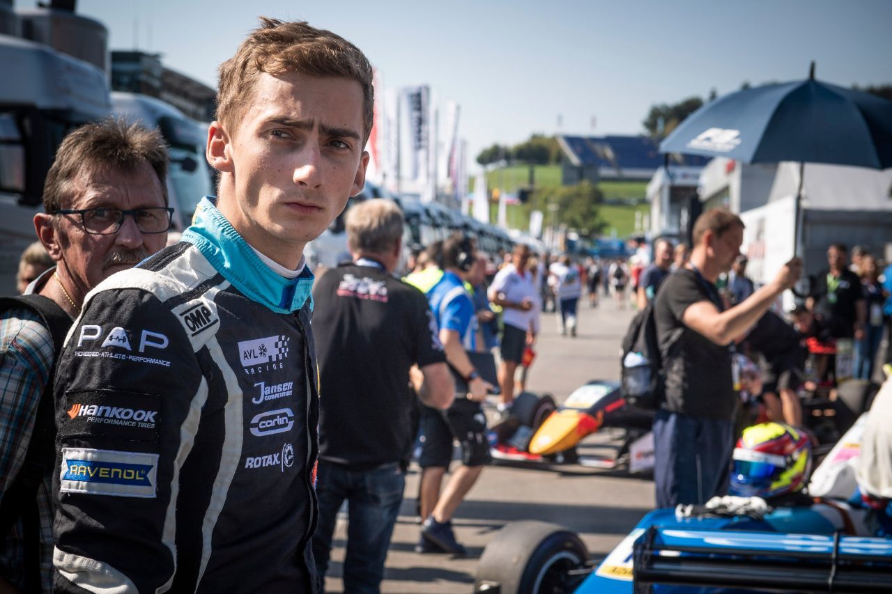 Mit starken Leistungen in den vergangenen beiden Jahren in der Formel 3 qualifizierte sich Habsburg für einen DTM-Job.