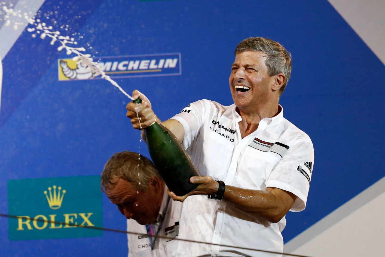 ...führte zu drei Siegen in Le Mans: Champagner inklusive.
