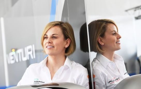 Im fünften Rennen der Saison wird Susie Wolff zur ersten siegreichen Teamchef der ganzen Motorsport-Geschichte! - Die Frau, die Geschichte schreibt