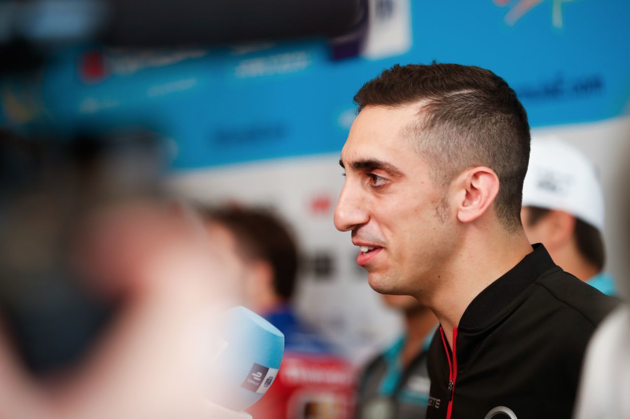 ...viel zu übermütigen Sebastien Buemi.