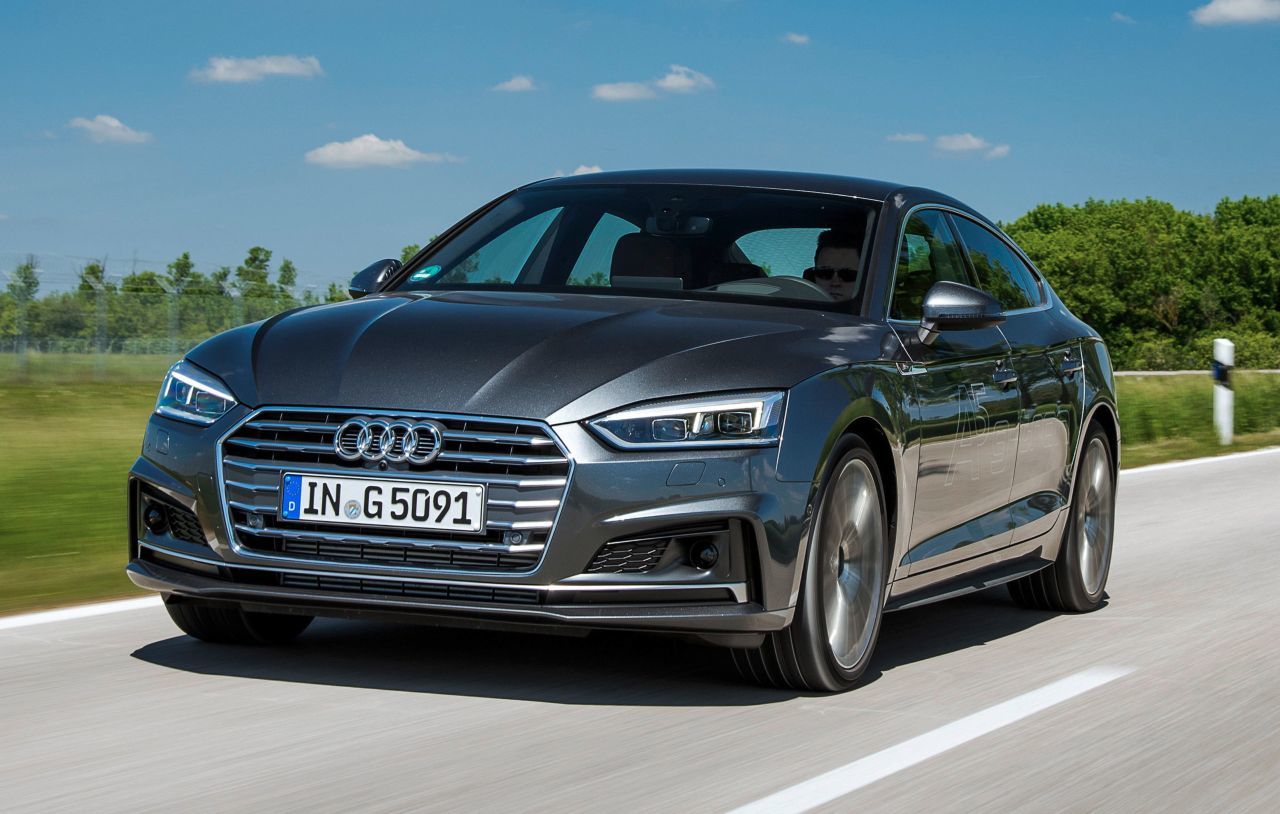 Audi nennt seine CNG-Modelle g-tron, neben dem A3 gast auch der A5 an.
