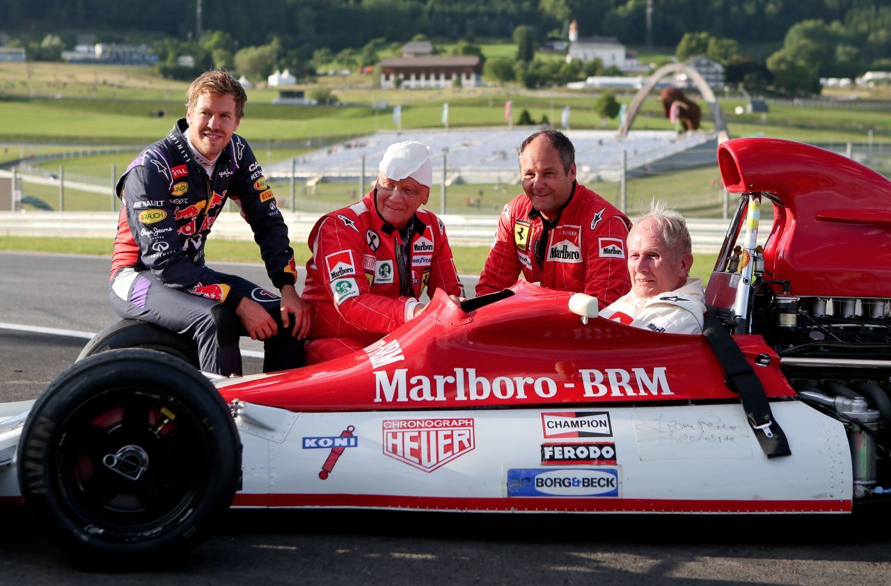 Oben: Bilder aus der ServusTV-Doku über Lauda. Und das Foto vom Spielberg-GP 2014 mit Vettel, Marko, Berger.