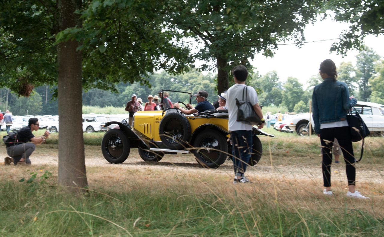 Die Anfänge: Der 5 HP, wegen seiner gelben Lackierung im Volksmund auch „kleine Zitrone“, war das erstes erschwingliche Auto in Europa.