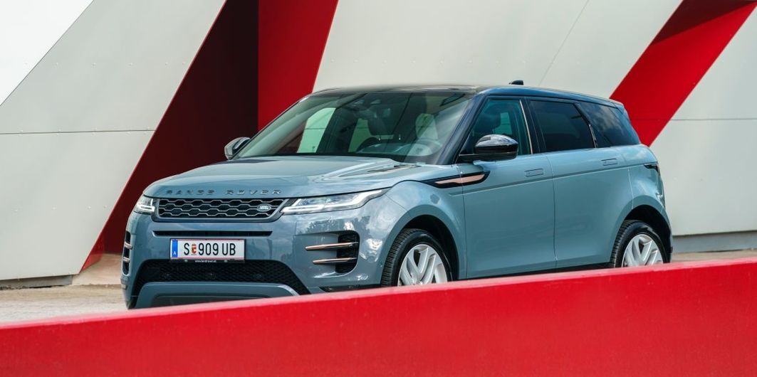 TEST: RANGE ROVER EVOQUE D180 AWD