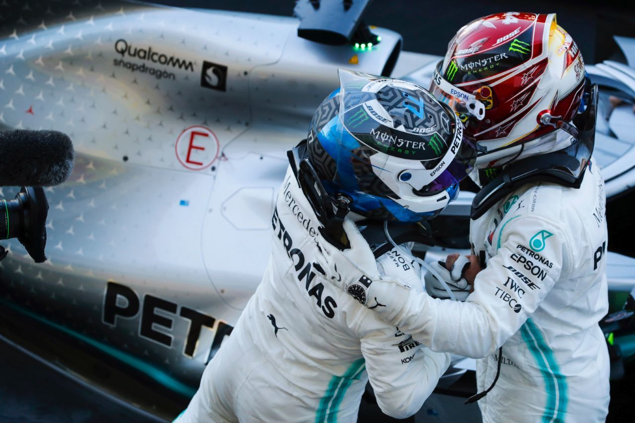 Wolff entschied sich frühzeitig, Bottas an der Seite Hamiltons zu lassen. Das brachte Ruhe ins Team – auch als andere siegten.