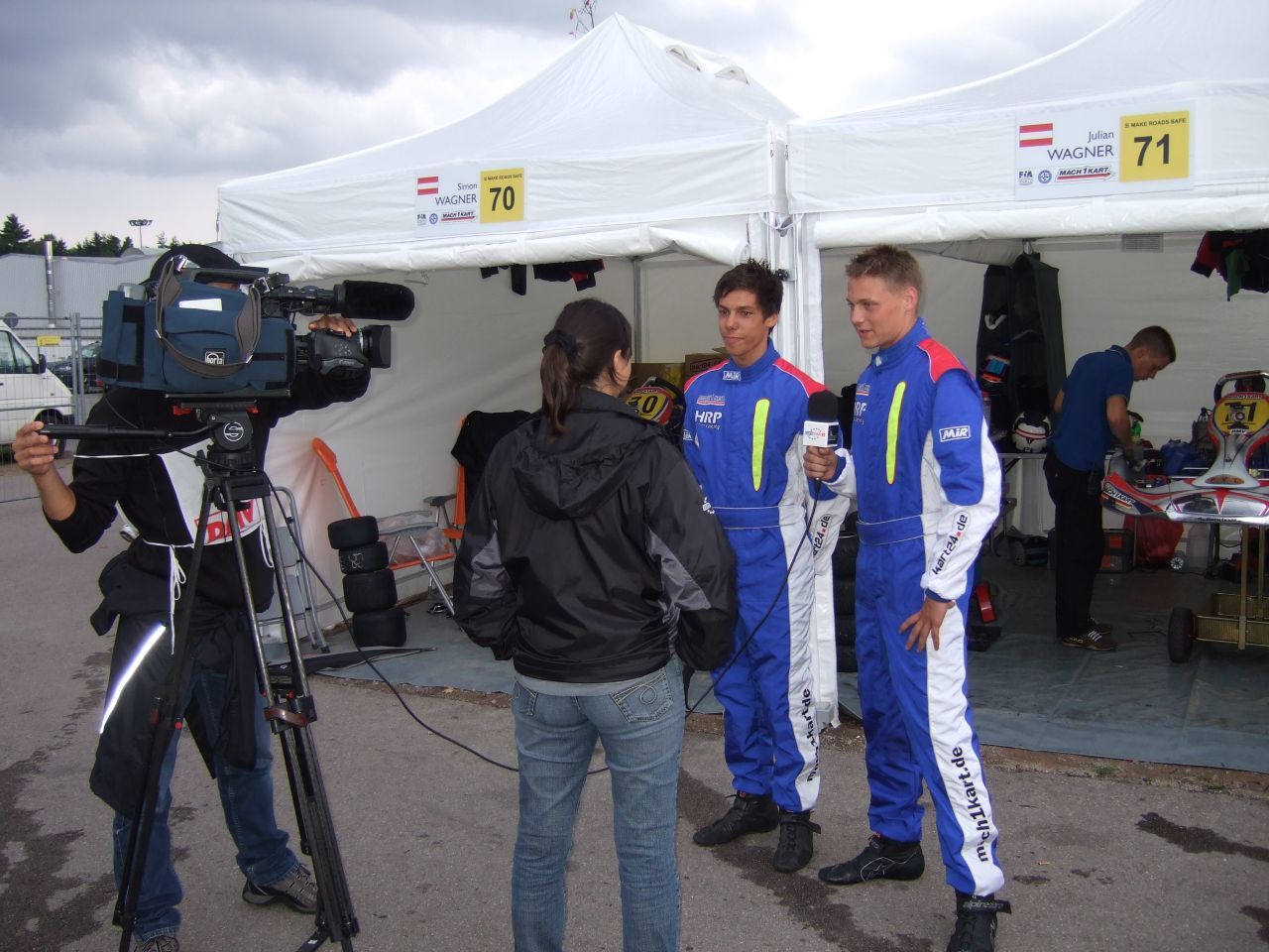 Seit klein auf (und hier bei der Kart-WM) sind Julian und Simon Wagner samt Familie auf den Renn- und Rallyepisten unterwegs.
