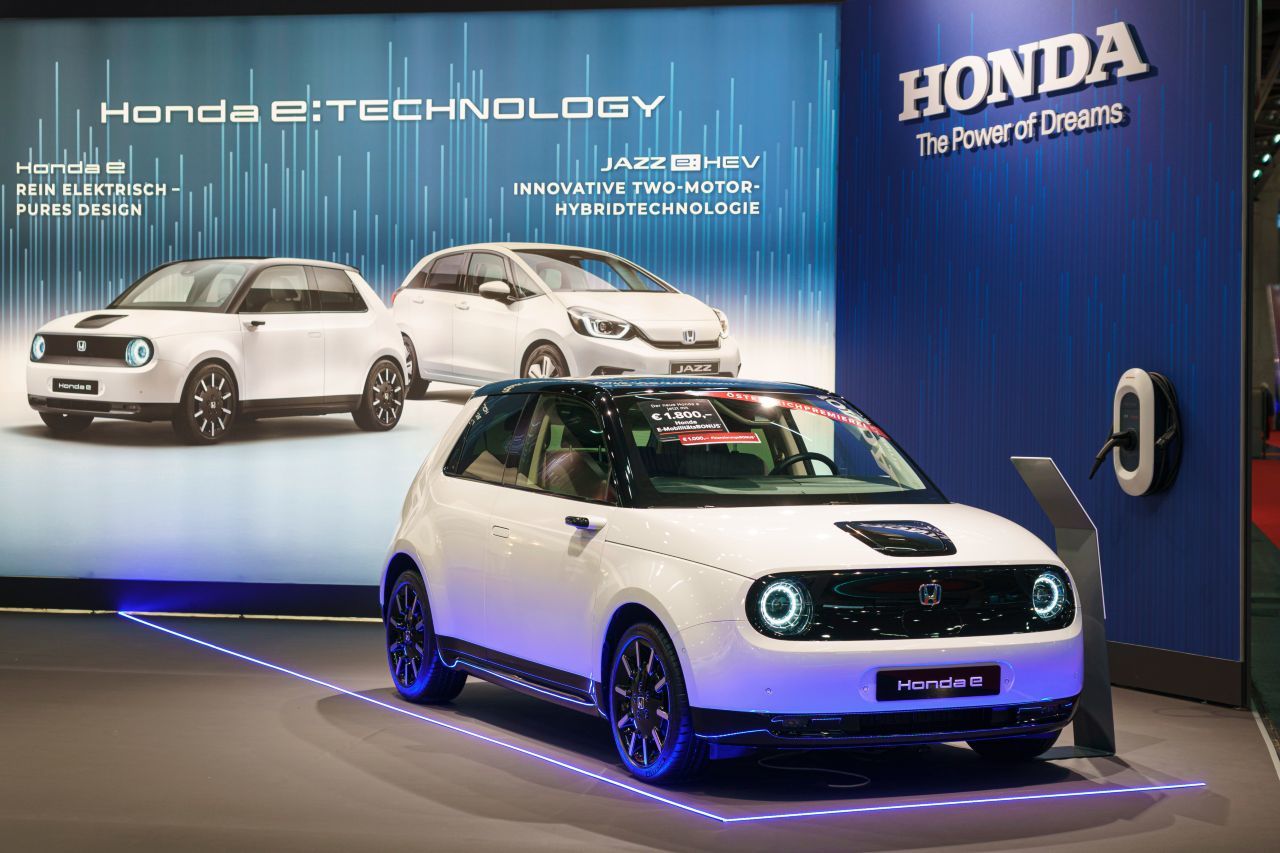 Bei der Österreich-Premiere des Honda 3 kündigt Honda auch gleich eine Fortsetzung der grünen Welle mit dem Jazz Hybrid an.