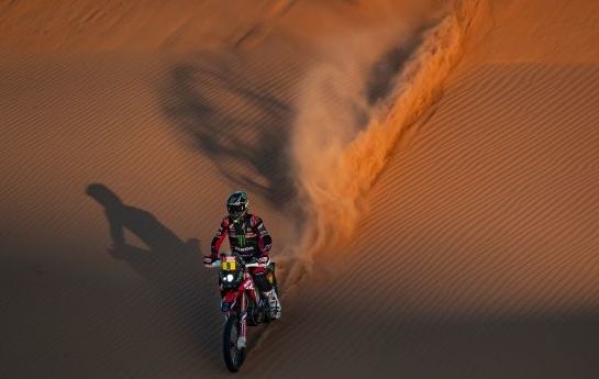 Nach 18 Siegen in Serie ist der KTM-Erfolgslauf bei der Rallye Dakar gestoppt: Honda darf über einen Triumph jubeln - Hondas Sternstunde