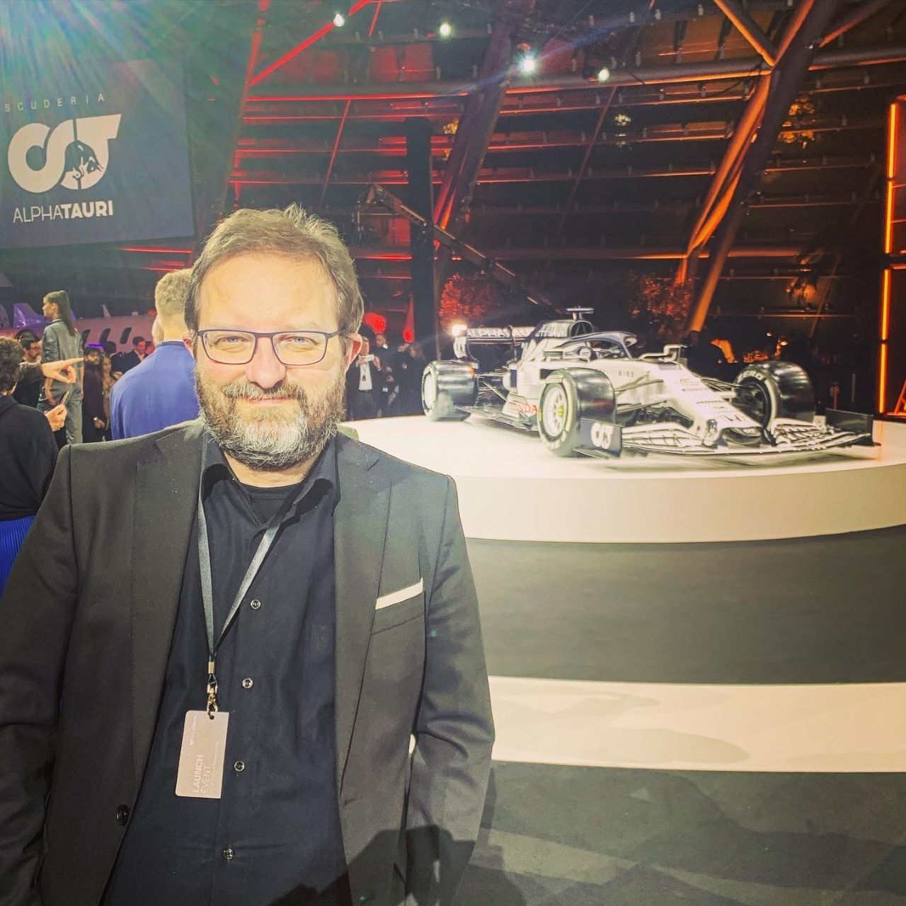 Gerald Enzinger bei der Präsentation des ersten Formel-1-Boliden von AlphaTauri F1 im Hangar-7 in Salzburg.