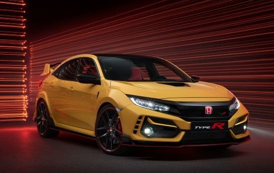 Das Leben ist kein Wunschkonzert. Oder doch? Honda macht seinen von Racern geliebten R-Typen nun individueller. Während die Civic-R-Type Limited Edition zum Vollgastier im Rennstrecken-Revier wird, zeigt die Variante 