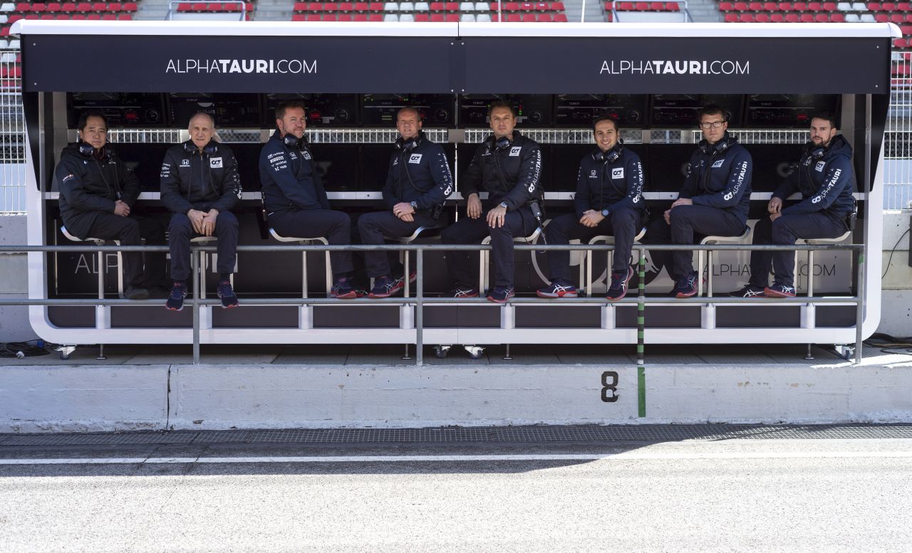 ...heuer Platz 5 in der Team-WM zuwenden.