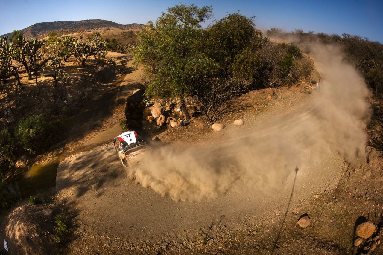 Staubiger Stilvergleich: Ogier versus...